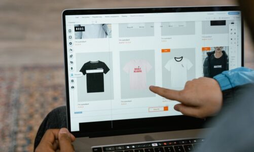 Karta produktu, która odpowiada na pytania przed zakupem